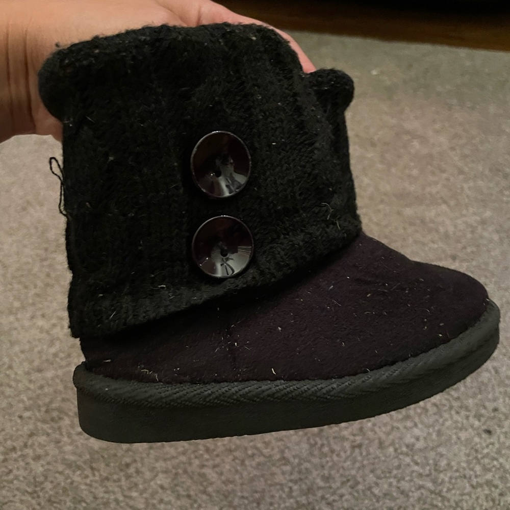 Cozy Black Kids Boots